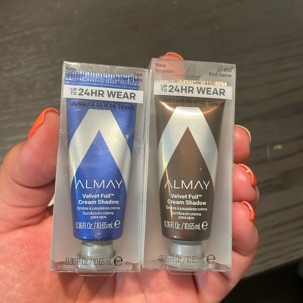 Almay Velvet Foil Cream Eyshadows